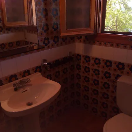 招待所 Garibaldi Agüero